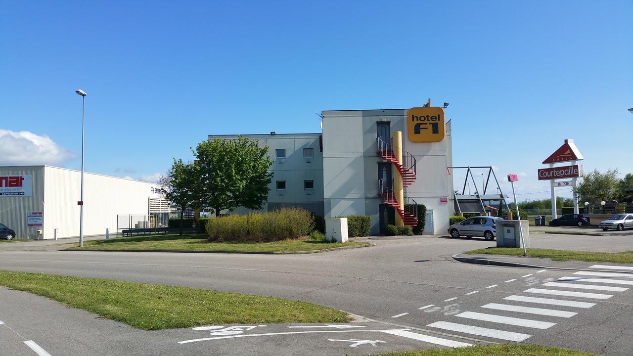 hotelF1 Lyon Isle D'Abeau Ouest St Exupery Saint-Quentin-Fallavier Exterior foto